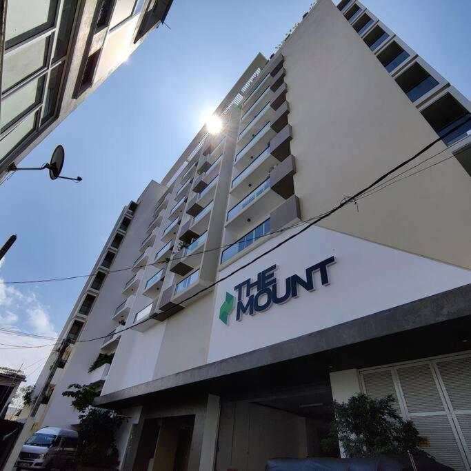 קולומבו Modern Apartment In Close Proximity To The Beach מראה חיצוני תמונה